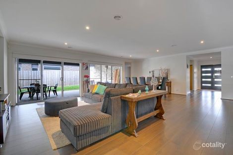 Property photo of 13 Dunsmuir Grove Traralgon VIC 3844