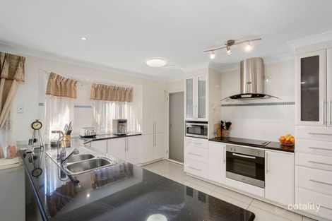 Property photo of 12 Greenbank Circuit Carrara QLD 4211