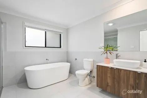 Property photo of 37 Tomerong Street Tullimbar NSW 2527