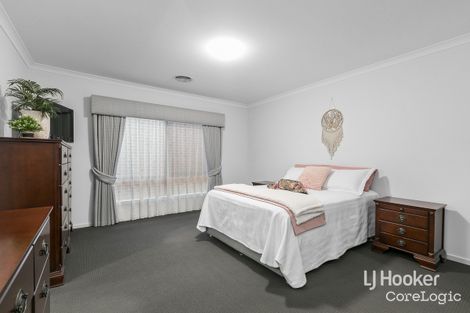 Property photo of 5 Millpond Drive Point Cook VIC 3030