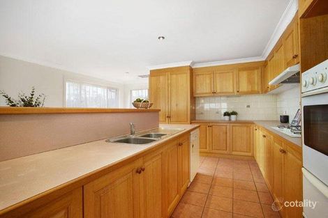 Property photo of 14 Tom Roberts Crescent Yallambie VIC 3085