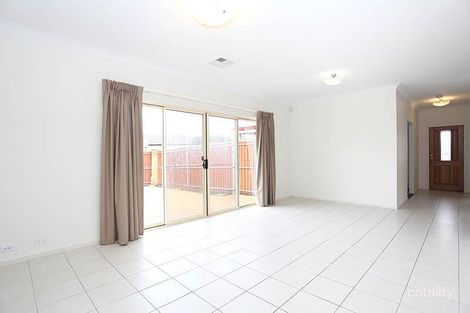 Property photo of 11 Iluka Crescent Mawson Lakes SA 5095