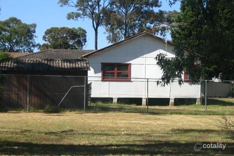 16 Galton St, Smithfield, NSW 2164