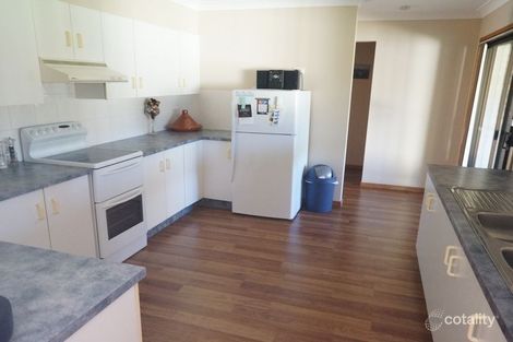 Property photo of 13 Gannet Crescent Old Bar NSW 2430