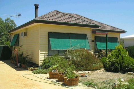 15 Thomas St, Dunolly, VIC 3472