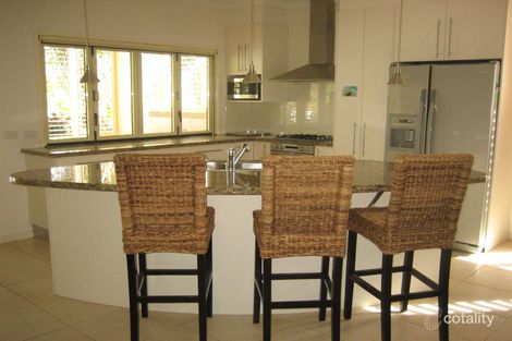 Property photo of 2/10 Royal Palm Avenue Cardwell QLD 4849