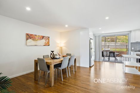 Property photo of 30 Paul Circuit Tullimbar NSW 2527