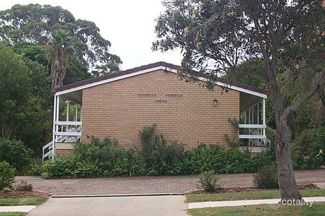 28 Alfred St, Woody Point, QLD 4019