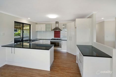 Property photo of 17 Kenora Street Mansfield QLD 4122