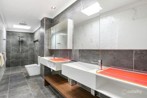 Property photo of 35 Sunset Boulevard Surfers Paradise QLD 4217