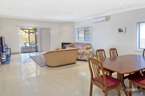 Property photo of 32 Juno Parade Greenacre NSW 2190