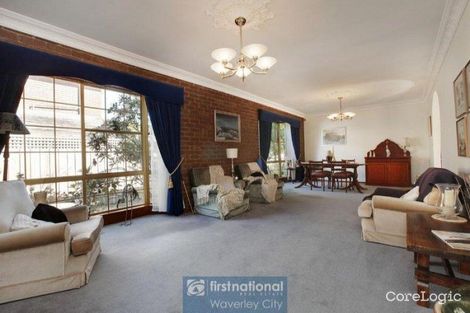 Property photo of 18 Quixley Grove Wantirna VIC 3152