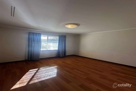 Property photo of 1 Carter Street Halls Head WA 6210