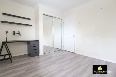 Property photo of 54B Mawson Drive Cartwright NSW 2168