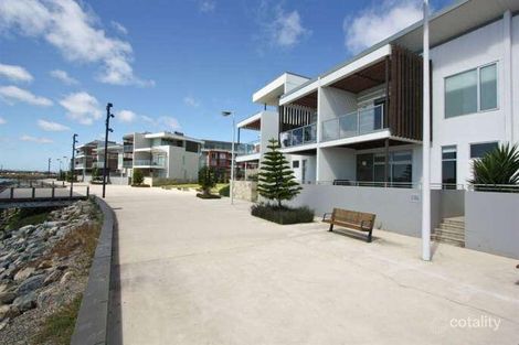 Property photo of 6 Parri Crescent New Port SA 5015