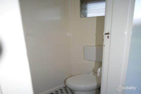 Property photo of 49 Hales Crescent Jacana VIC 3047