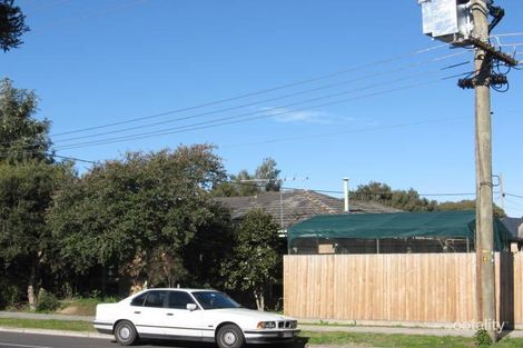 1 King Arthur Dr, Glen Waverley, VIC 3150