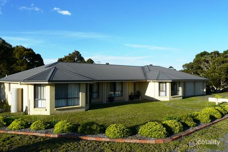 Property photo of 140 Stringybark Road Nowra Hill NSW 2540