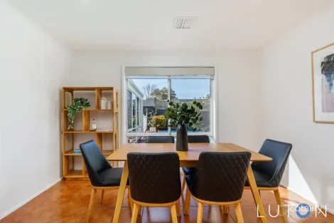 Property photo of 12 Bunbury Street Stirling ACT 2611