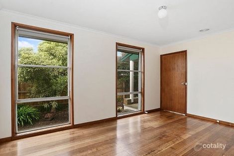 Property photo of 16 Proton Court Whittington VIC 3219