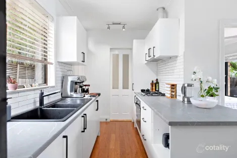 Property photo of 16/42 Barkly Street Mordialloc VIC 3195