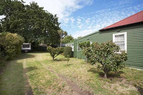 Property photo of 22 Moama Road Malvern East VIC 3145
