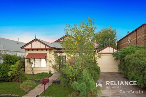 Property photo of 15 Sumner Crescent Point Cook VIC 3030