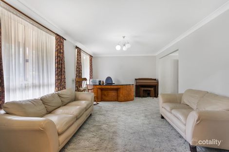 Property photo of 20 Bellingen Way Hoxton Park NSW 2171