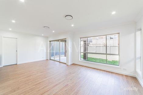 Property photo of 15 Bugle Circuit Kellyville NSW 2155