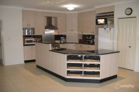 Property photo of 14 Lee Street Miles QLD 4415