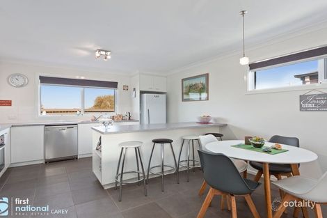 Property photo of 16 Yoorok Drive Lara VIC 3212