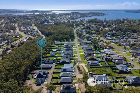 Property photo of 22 Fred Avery Drive Buttaba NSW 2283