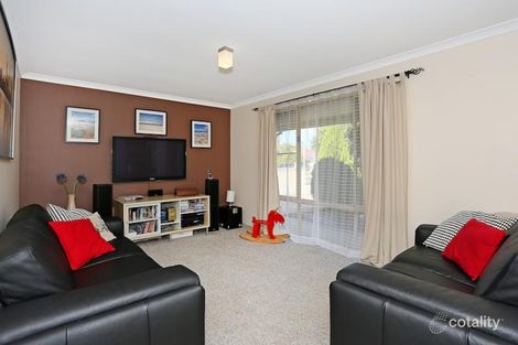 Property photo of 18 Nightingale Place Greenfields WA 6210