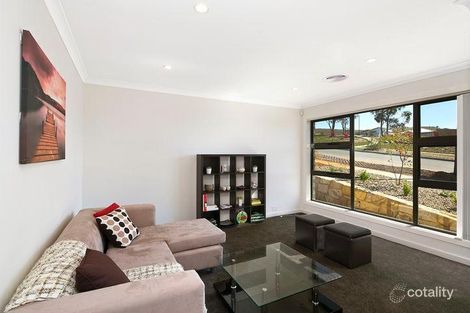Property photo of 48 Cooley Crescent Casey ACT 2913