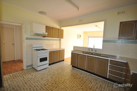 Property photo of 18 Sutherland Street Hadfield VIC 3046