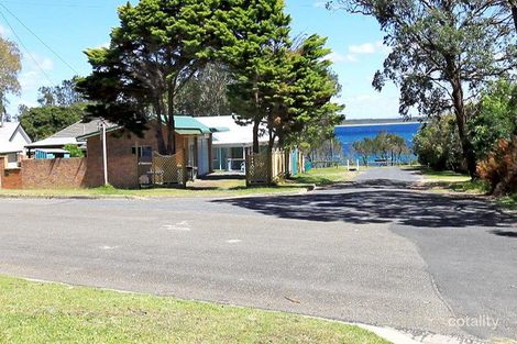 Property photo of 10 Beecroft Parade Currarong NSW 2540