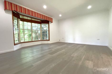 Property photo of 11 Stringybark Place Castle Hill NSW 2154