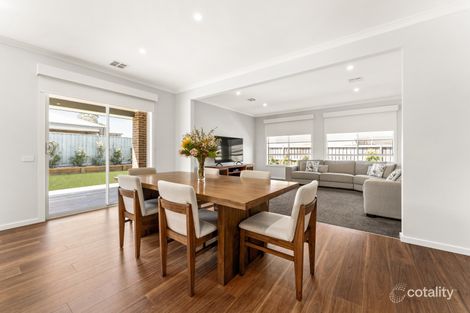 Property photo of 7 Violet Street Bunyip VIC 3815