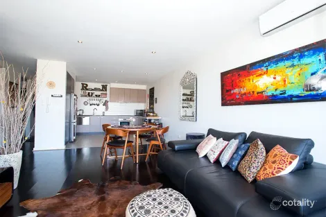 Property photo of 18/114 Mason Street Newport VIC 3015