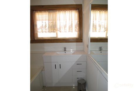 Property photo of 21 Hughes Street Sea Lake VIC 3533