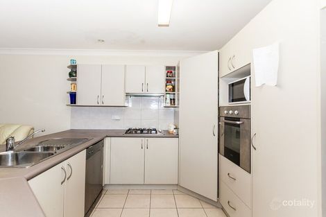 Property photo of 2 Fisher Crescent Pendle Hill NSW 2145