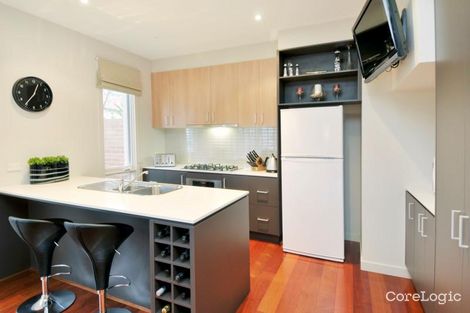 Property photo of 21 Springthorpe Boulevard Macleod VIC 3085