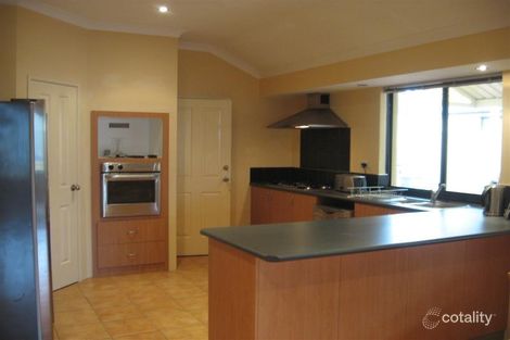 Property photo of 10 Minjah Circuit Carramar WA 6031