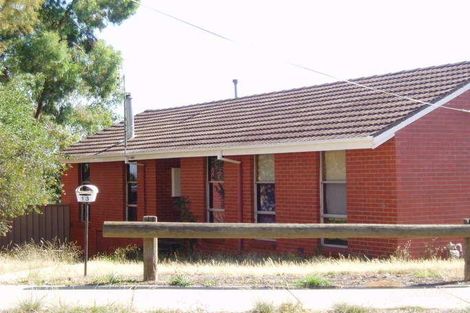 13 Kitchener Cres, Seymour, VIC 3660