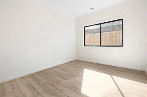 Property photo of 11 Eshal Crescent Wyndham Vale VIC 3024