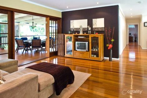 30 Hexham St, Tarragindi, QLD 4121