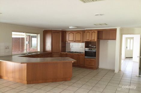 Property photo of 64 Elsie Jones Drive Mooroopna VIC 3629