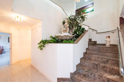 Property photo of 5 Oberon Close Dianella WA 6059