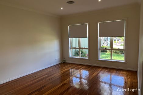 Property photo of 39 Hyde Park Terrace Point Cook VIC 3030