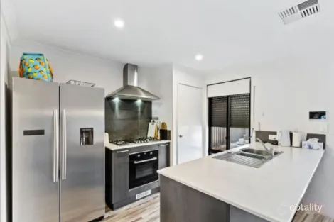 Property photo of 13 Tammar Circuit Brabham WA 6055